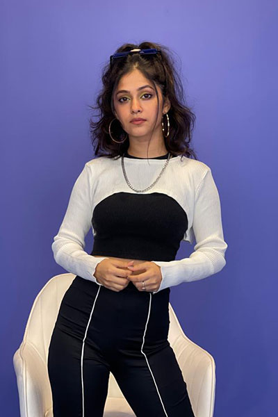 Ms. Anjali Manoharlal Purswani